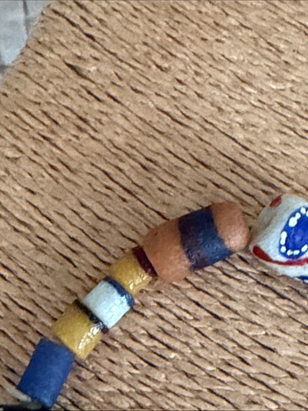 African trading beads stretch bracelet - Picture 6 of 8